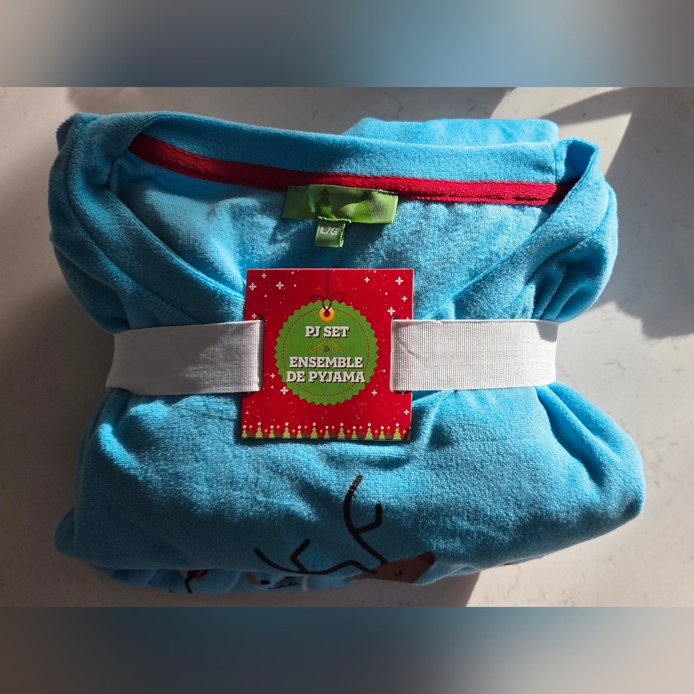 Womens Pjama set with raindeers
